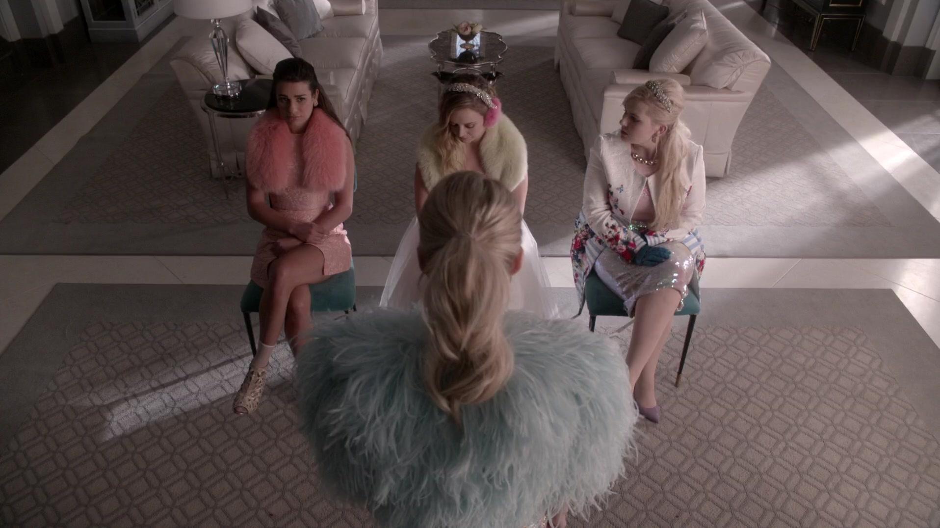 Scream_Queens_2015_S01E07_Beware_of_Young_Girls_5520.jpg