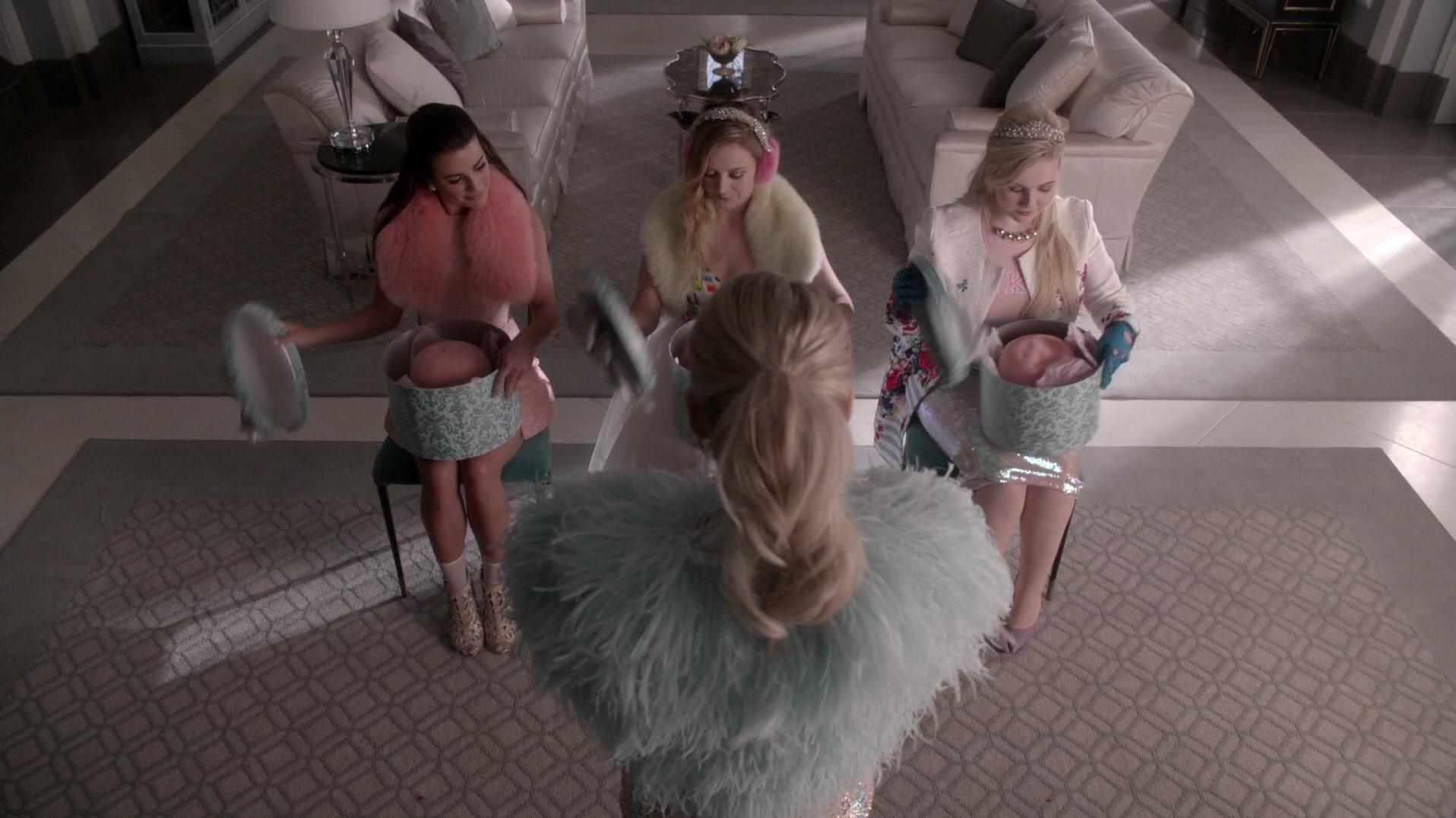 Scream_Queens_2015_S01E07_Beware_of_Young_Girls_5652.jpg