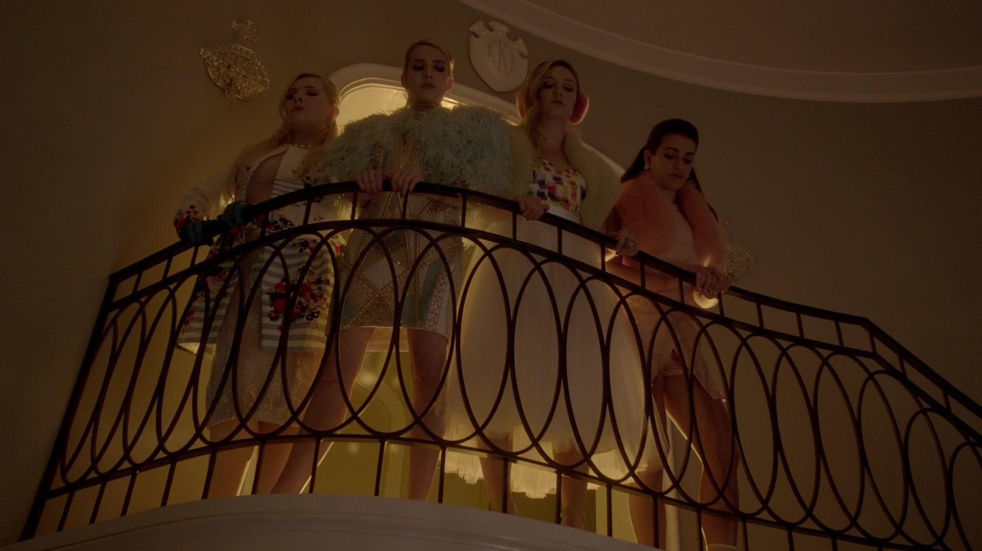 Scream_Queens_2015_S01E07_Beware_of_Young_Girls_6256.jpg
