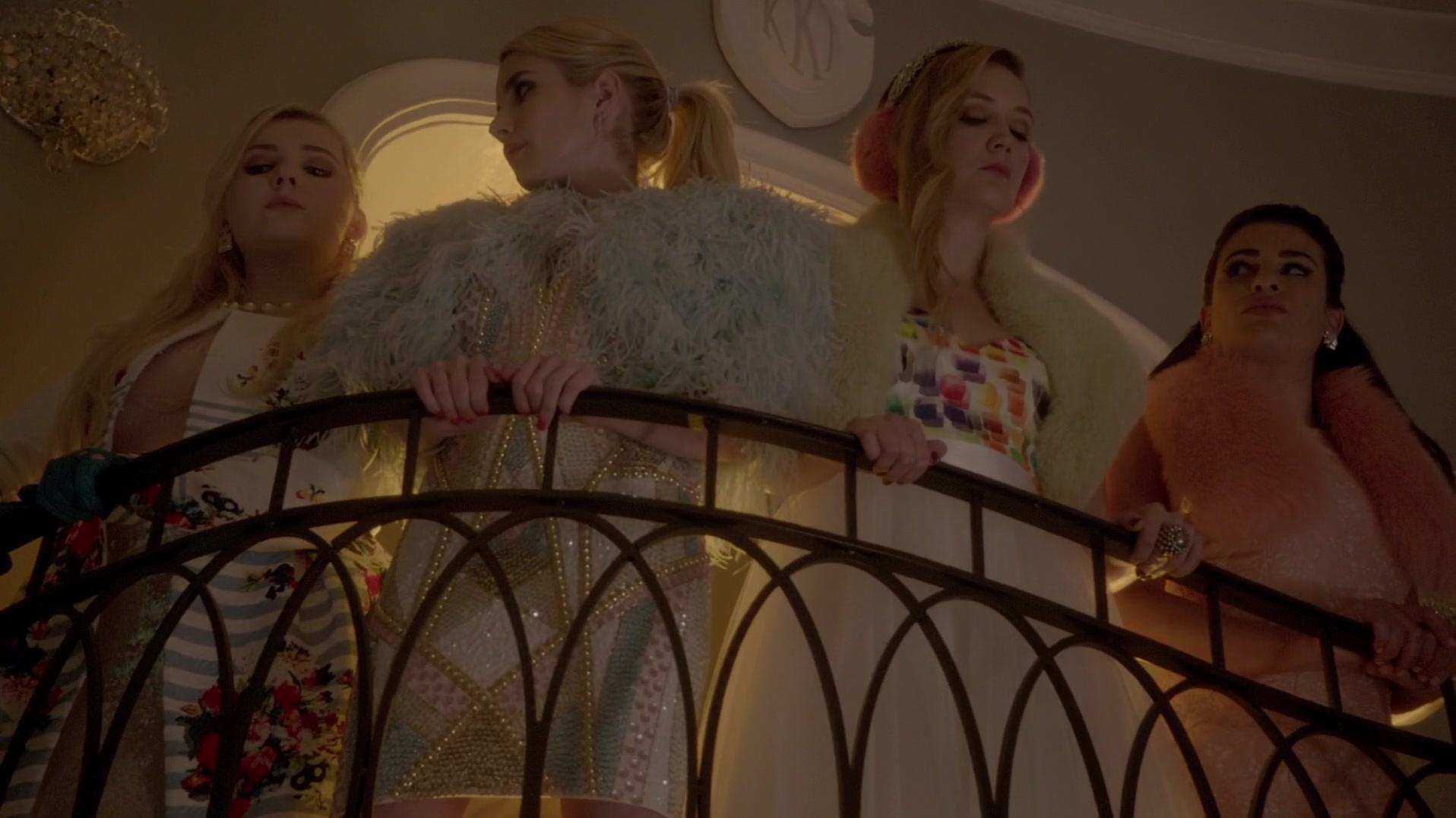 Scream_Queens_2015_S01E07_Beware_of_Young_Girls_6273.jpg