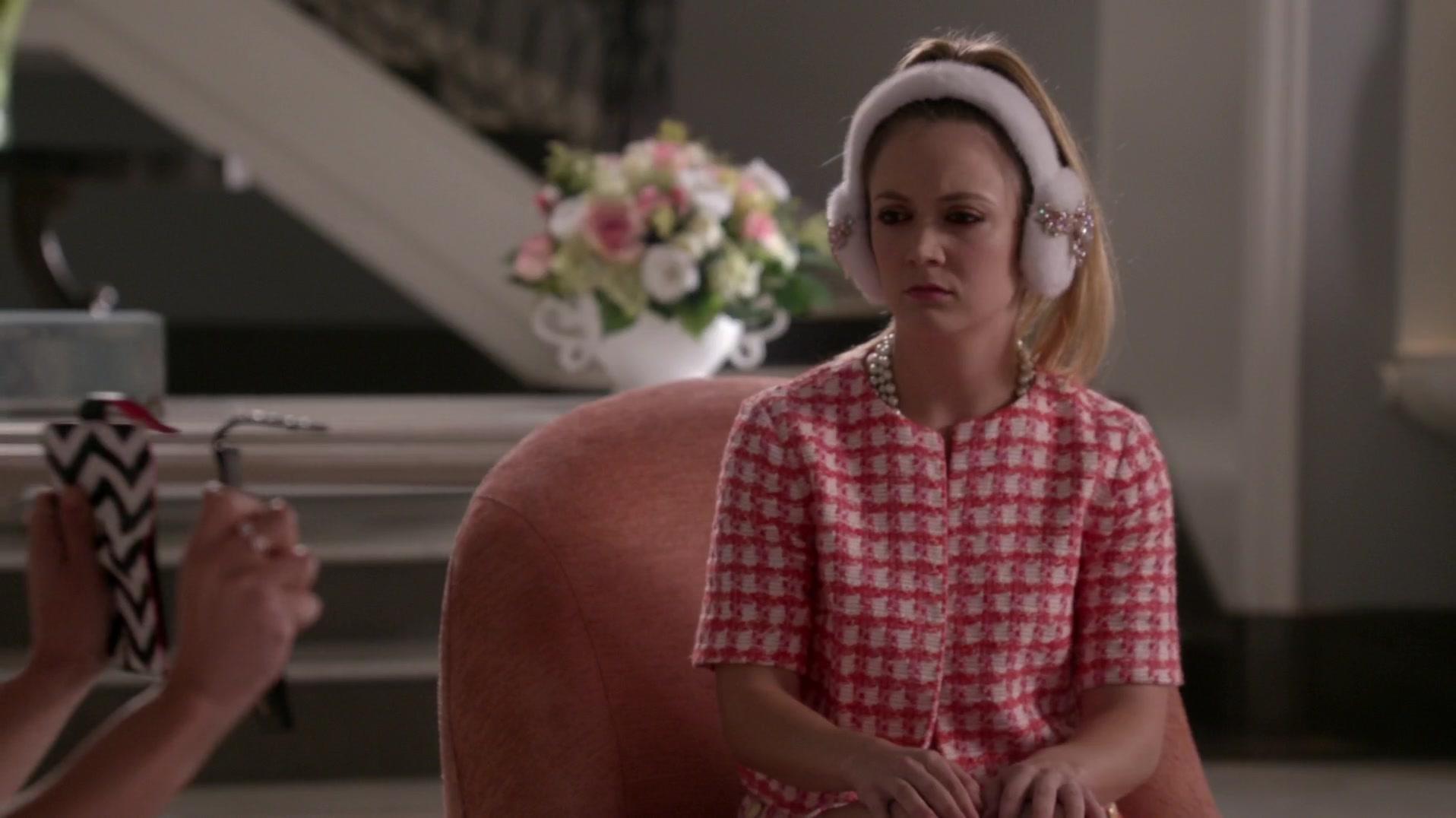 Scream_Queens_2015_S01E08_Mommie_Dearest_1080p_0898.jpg