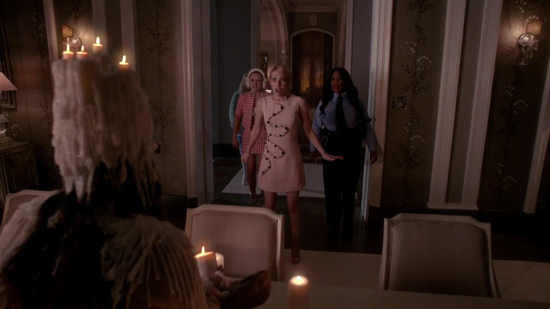 Scream_Queens_2015_S01E08_Mommie_Dearest_1080p_2574.jpg