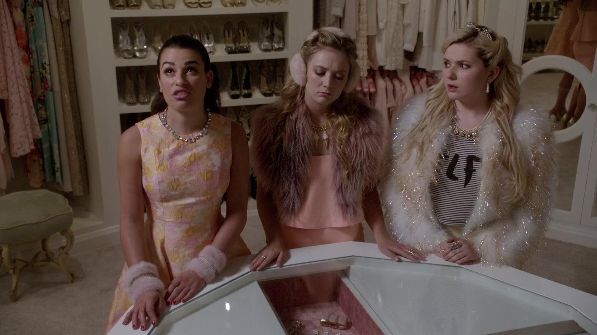 Scream_Queens_2015_S01E09_Ghost_Stories_1080p_0347.jpg