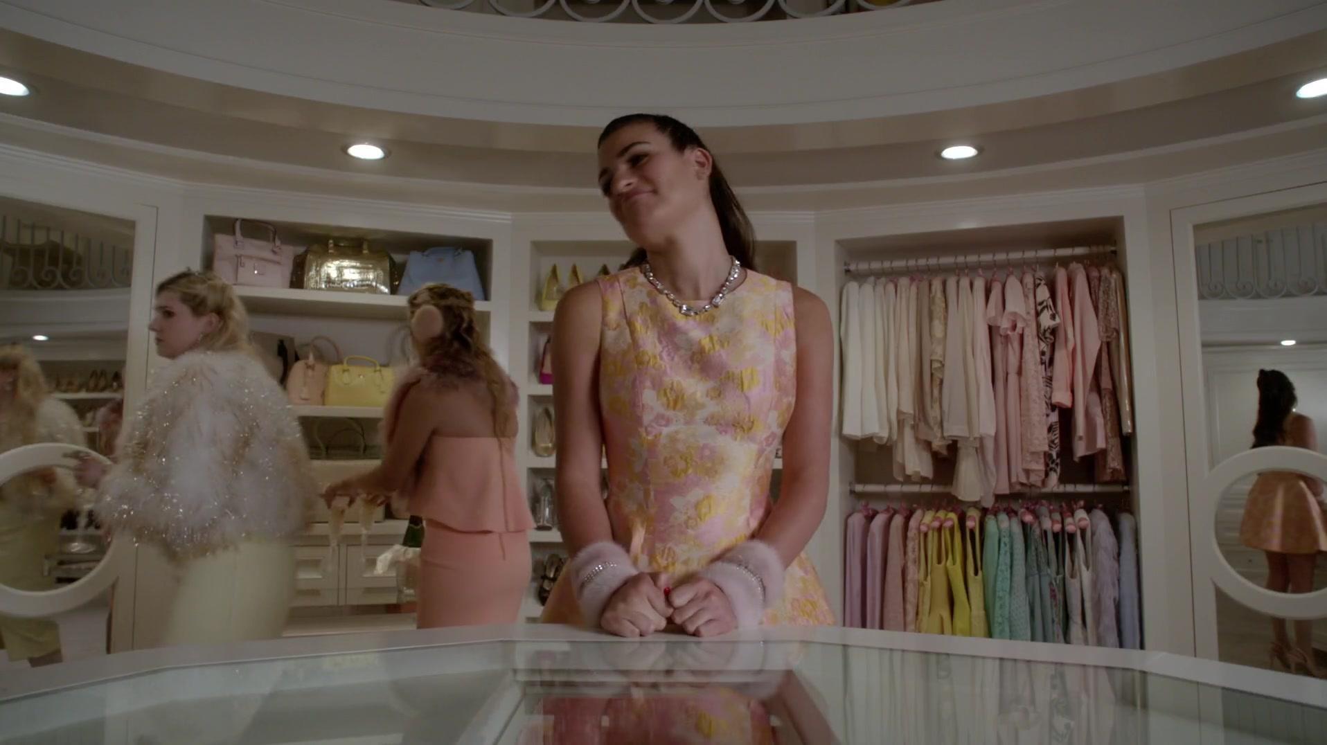 Scream_Queens_2015_S01E09_Ghost_Stories_1080p_0624.jpg