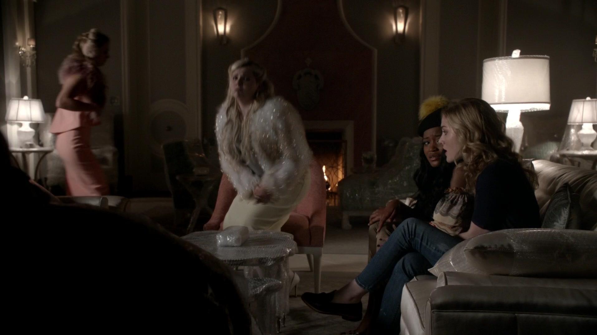 Scream_Queens_2015_S01E09_Ghost_Stories_1080p_3870.jpg