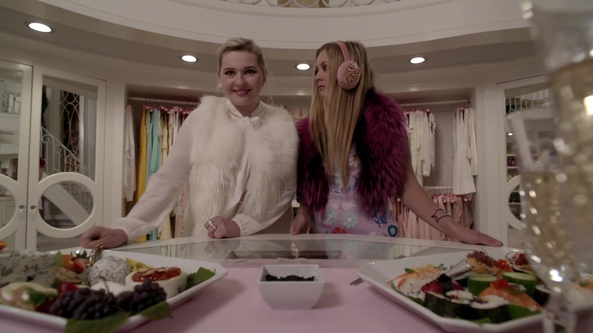 Scream_Queens_2015_S01E09_Ghost_Stories_1080p_5838.jpg