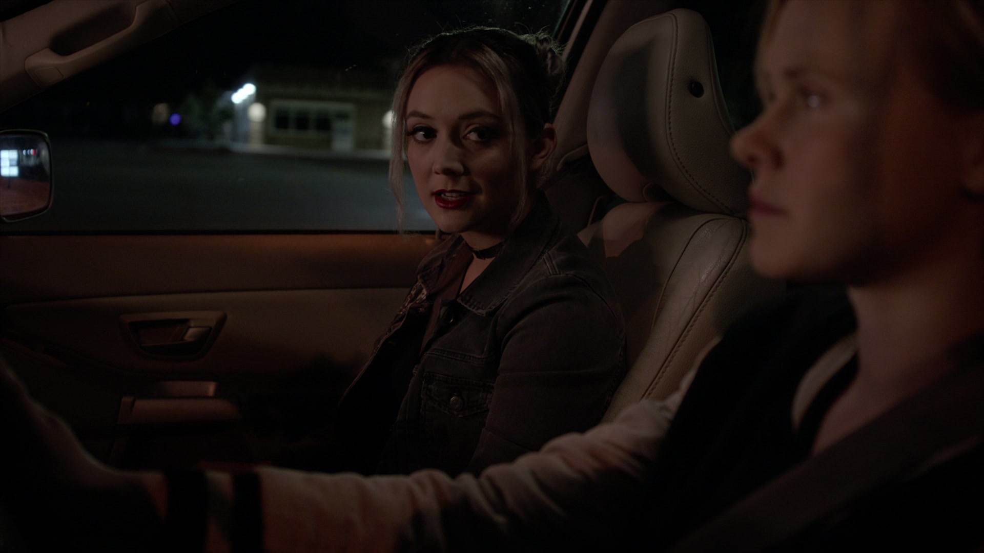 American_Horror_Story_S07_E05_Holes_1080p_BluRay_001780.jpg