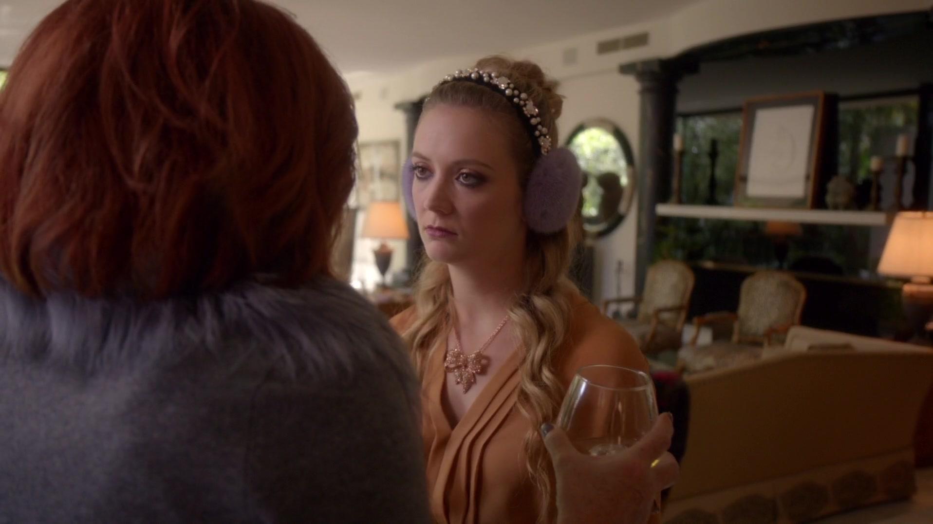 Scream_Queens_2015_S01E10_Thanksgiving_1080p_0935.jpg