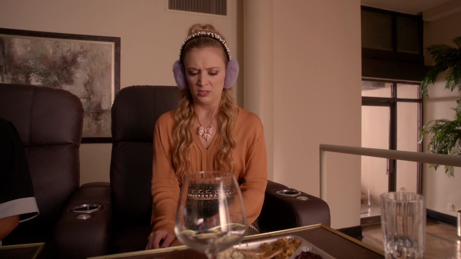 Scream_Queens_2015_S01E10_Thanksgiving_1080p_1126.jpg