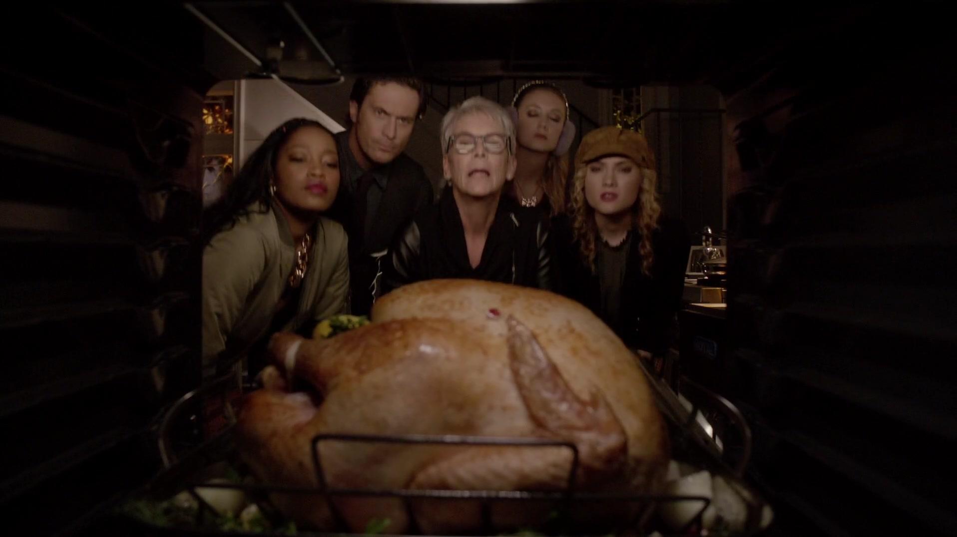 Scream_Queens_2015_S01E10_Thanksgiving_1080p_2566.jpg
