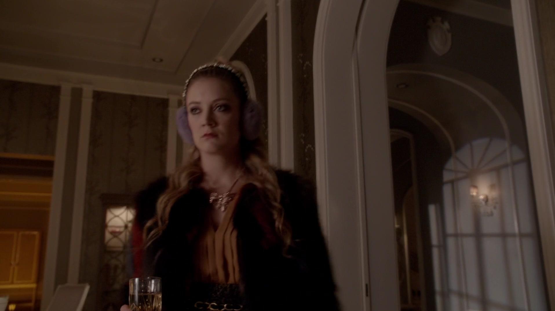 Scream_Queens_2015_S01E10_Thanksgiving_1080p_3307.jpg