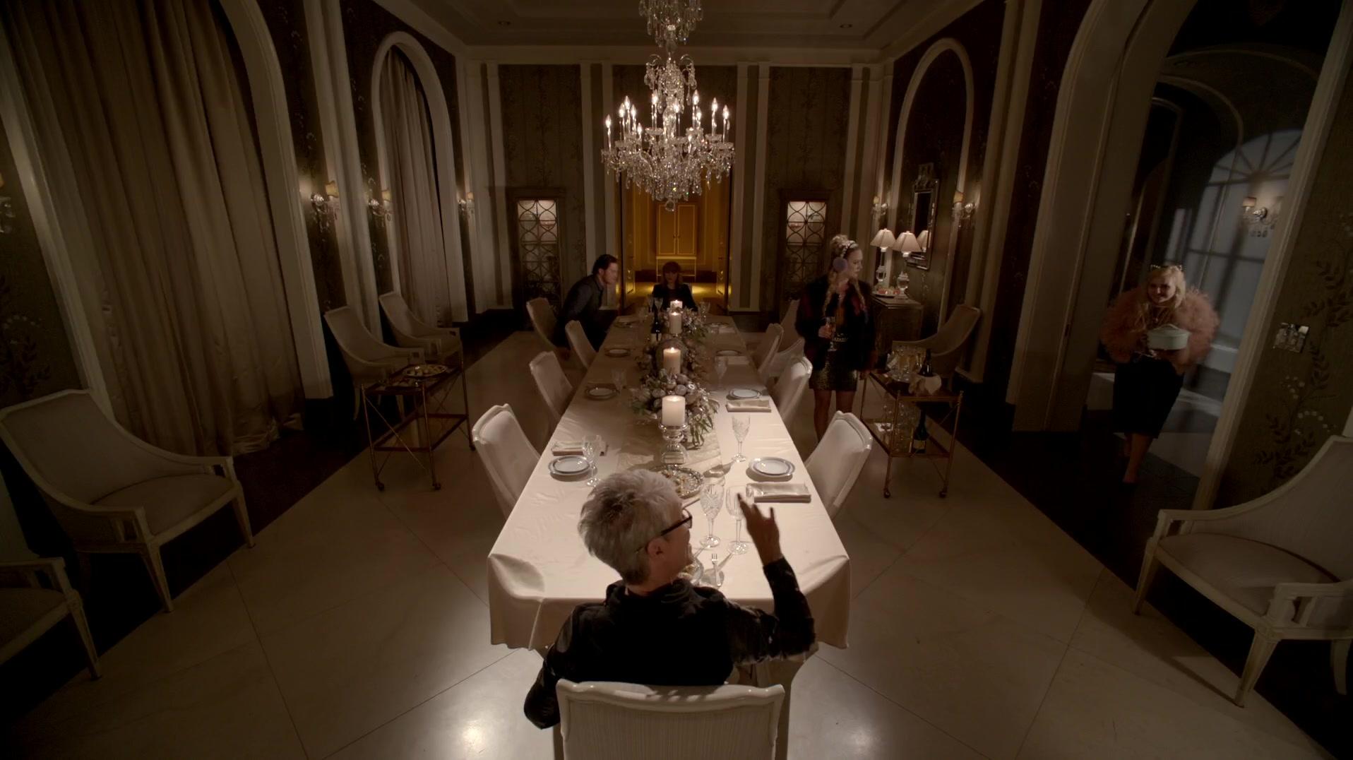 Scream_Queens_2015_S01E10_Thanksgiving_1080p_3331.jpg