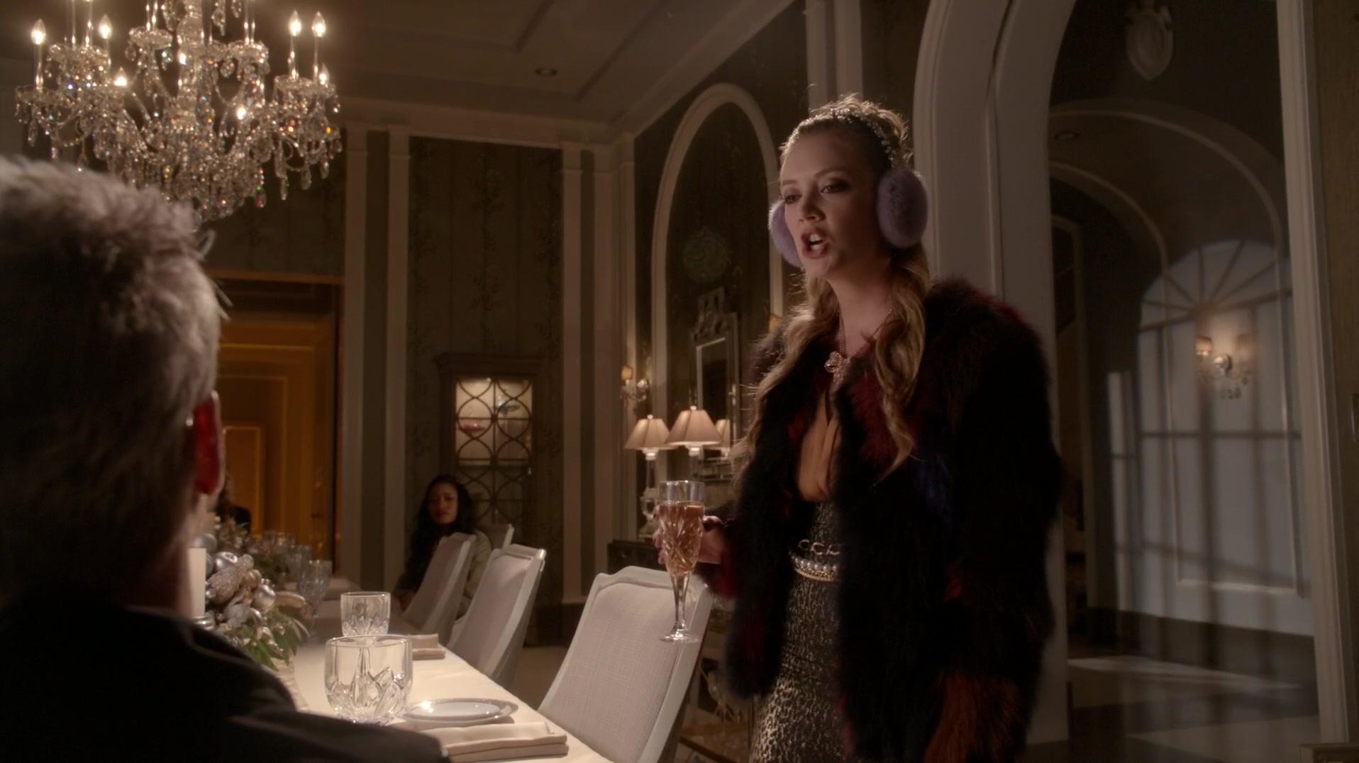 Scream_Queens_2015_S01E10_Thanksgiving_1080p_3428.jpg