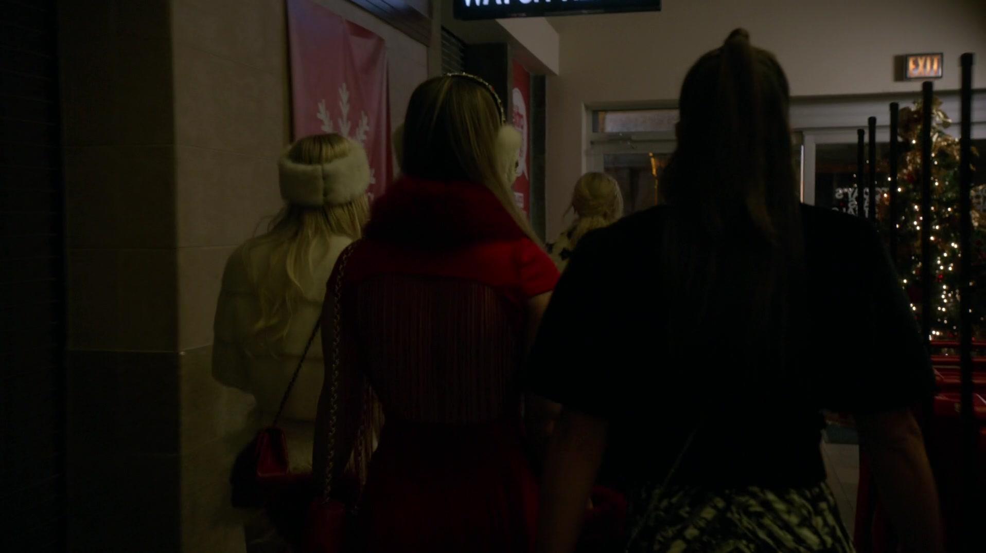 Scream_Queens_2015_S01E11_Black_Friday_1080p__1159.jpg