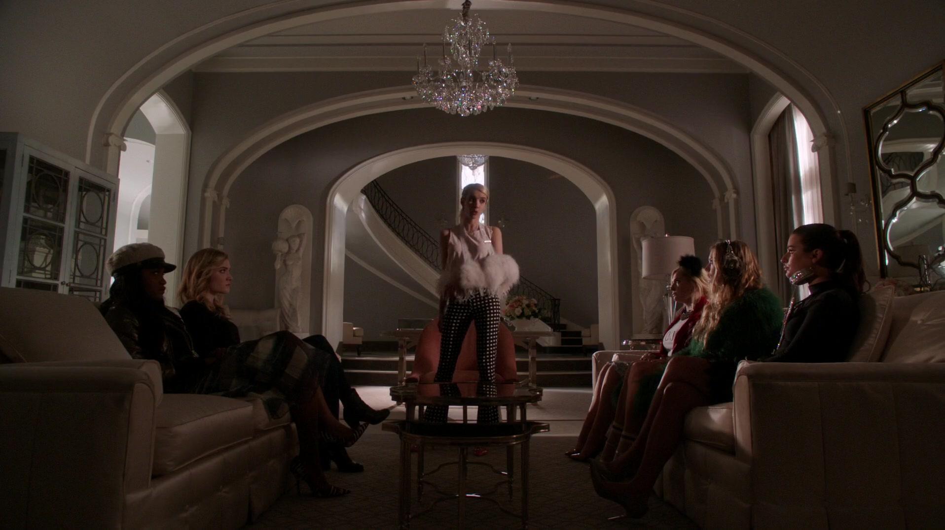 Scream_Queens_2015_S01E11_Black_Friday_1080p__1750.jpg