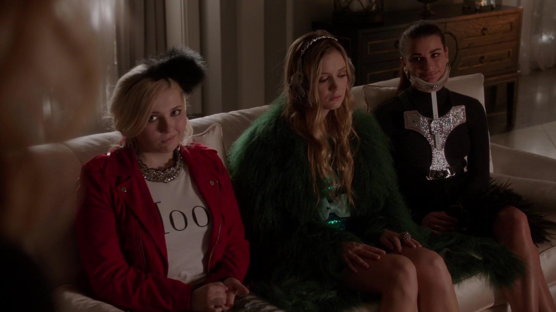 Scream_Queens_2015_S01E11_Black_Friday_1080p__1881.jpg