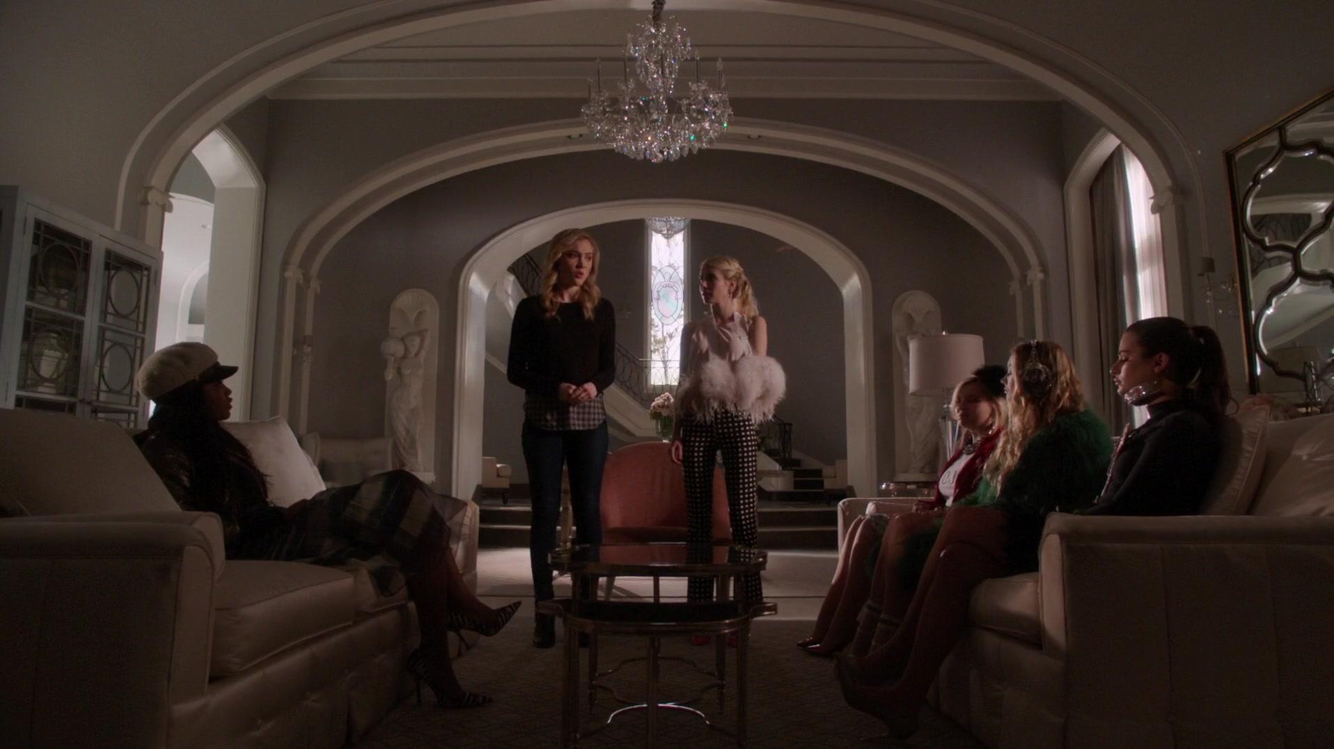 Scream_Queens_2015_S01E11_Black_Friday_1080p__1911.jpg