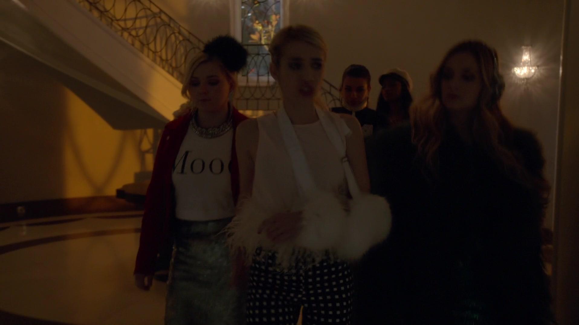 Scream_Queens_2015_S01E11_Black_Friday_1080p__3737.jpg