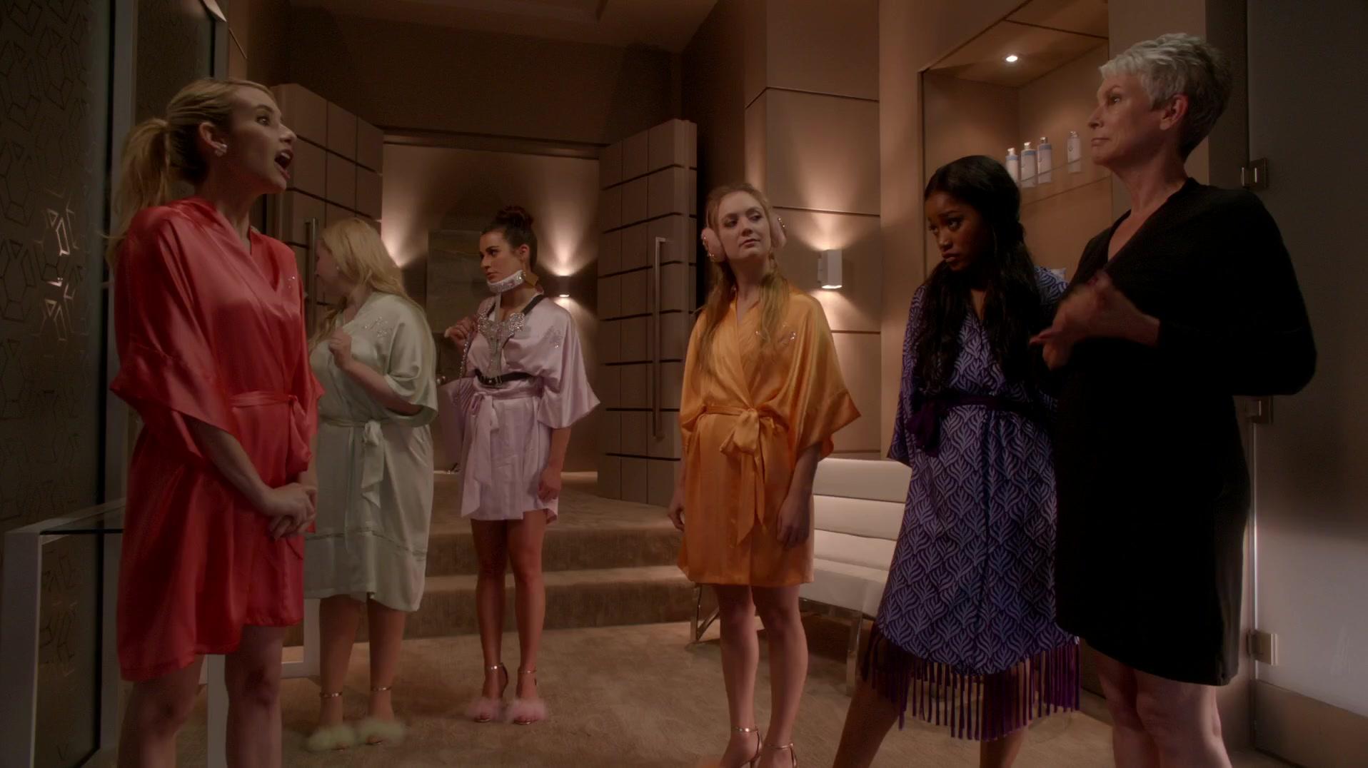 Scream_Queens_2015_S01E11_Black_Friday_1080p__4596.jpg