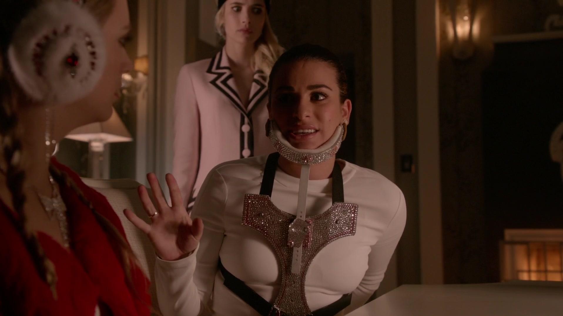 Scream_Queens_2015_S01E11_Black_Friday_1080p__5192.jpg