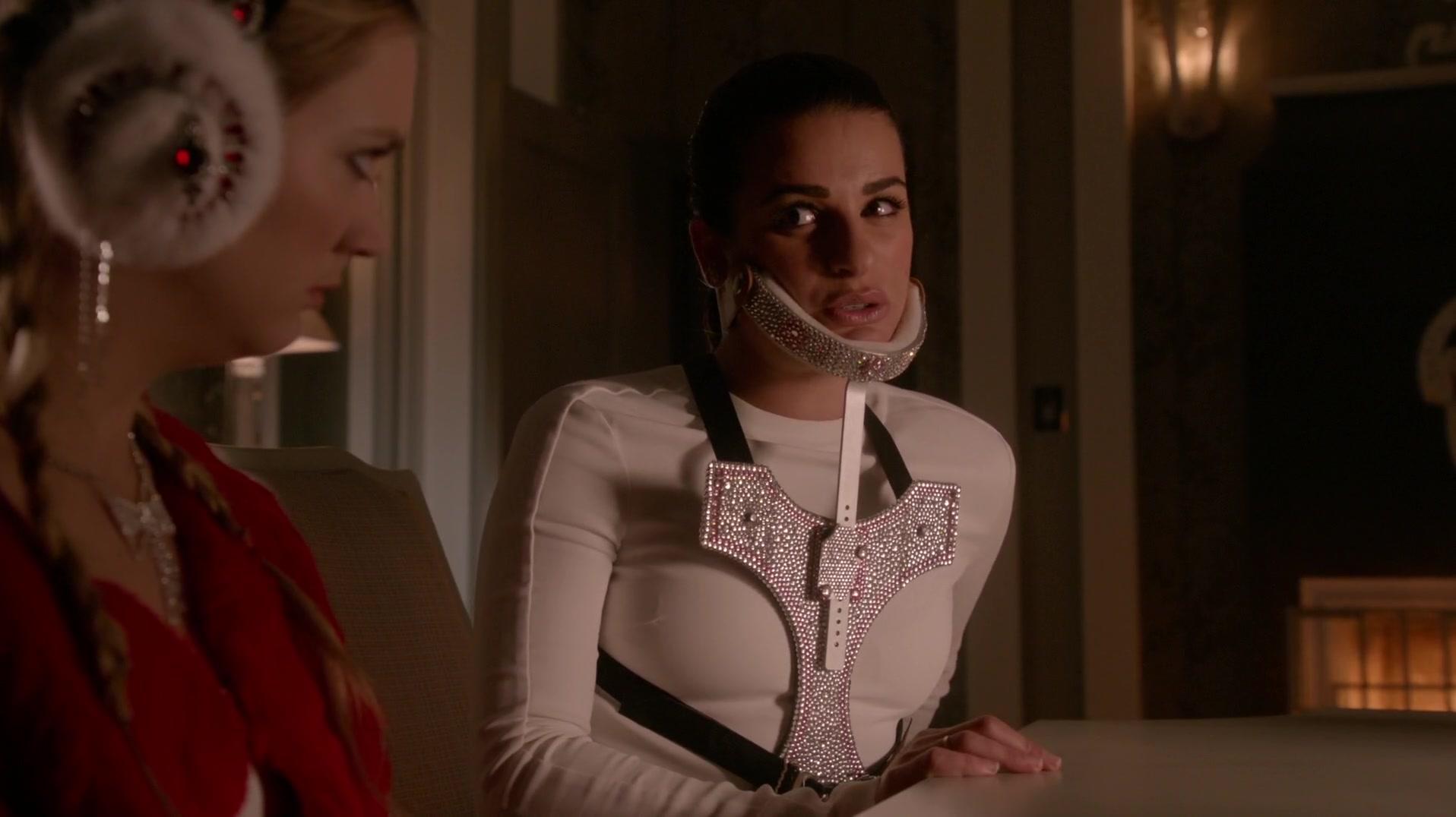 Scream_Queens_2015_S01E11_Black_Friday_1080p__5259.jpg