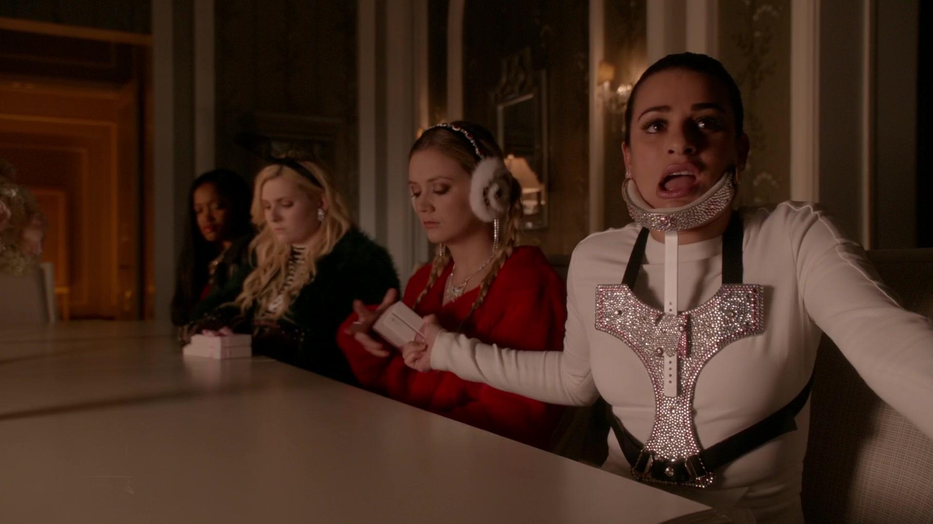 Scream_Queens_2015_S01E11_Black_Friday_1080p__5344.jpg