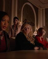 Scream_Queens_2015_S01E11_Black_Friday_1080p__5027.jpg