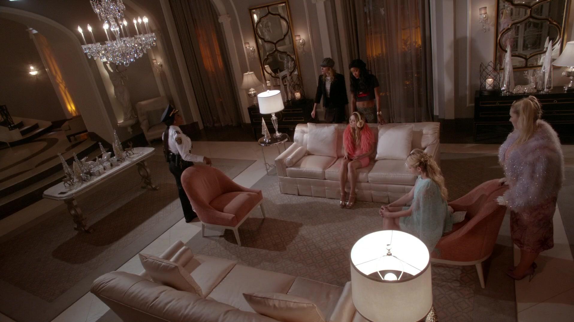 Scream_Queens_2015_S01E13_The_Final_Girl28S29_1080p__1603.jpg