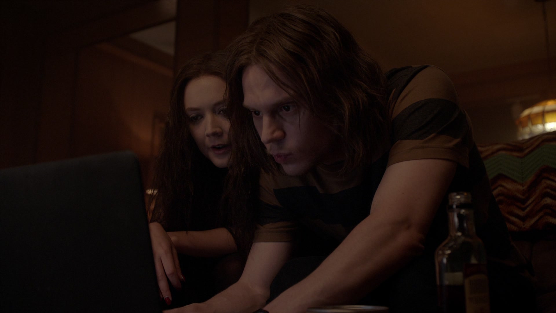 American_Horror_Story_S07_E08_Winter_ofOur_Discontent_1080p2CBluRay_001033.jpg