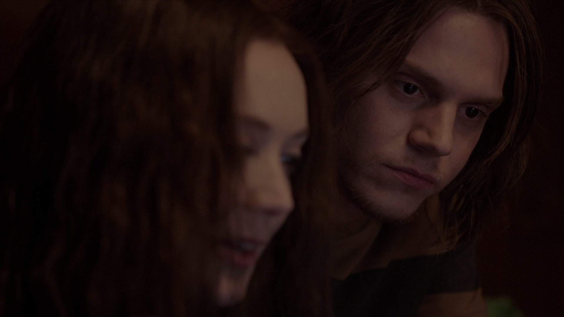 American_Horror_Story_S07_E08_Winter_ofOur_Discontent_1080p2CBluRay_001103.jpg