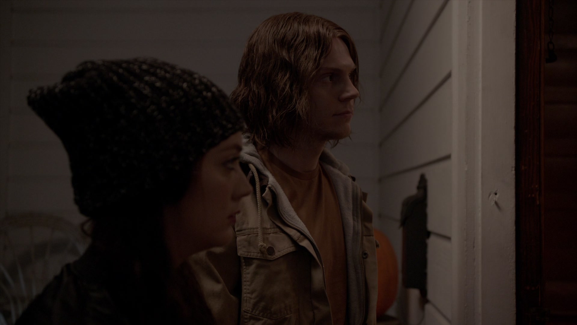 American_Horror_Story_S07_E08_Winter_ofOur_Discontent_1080p2CBluRay_001237.jpg
