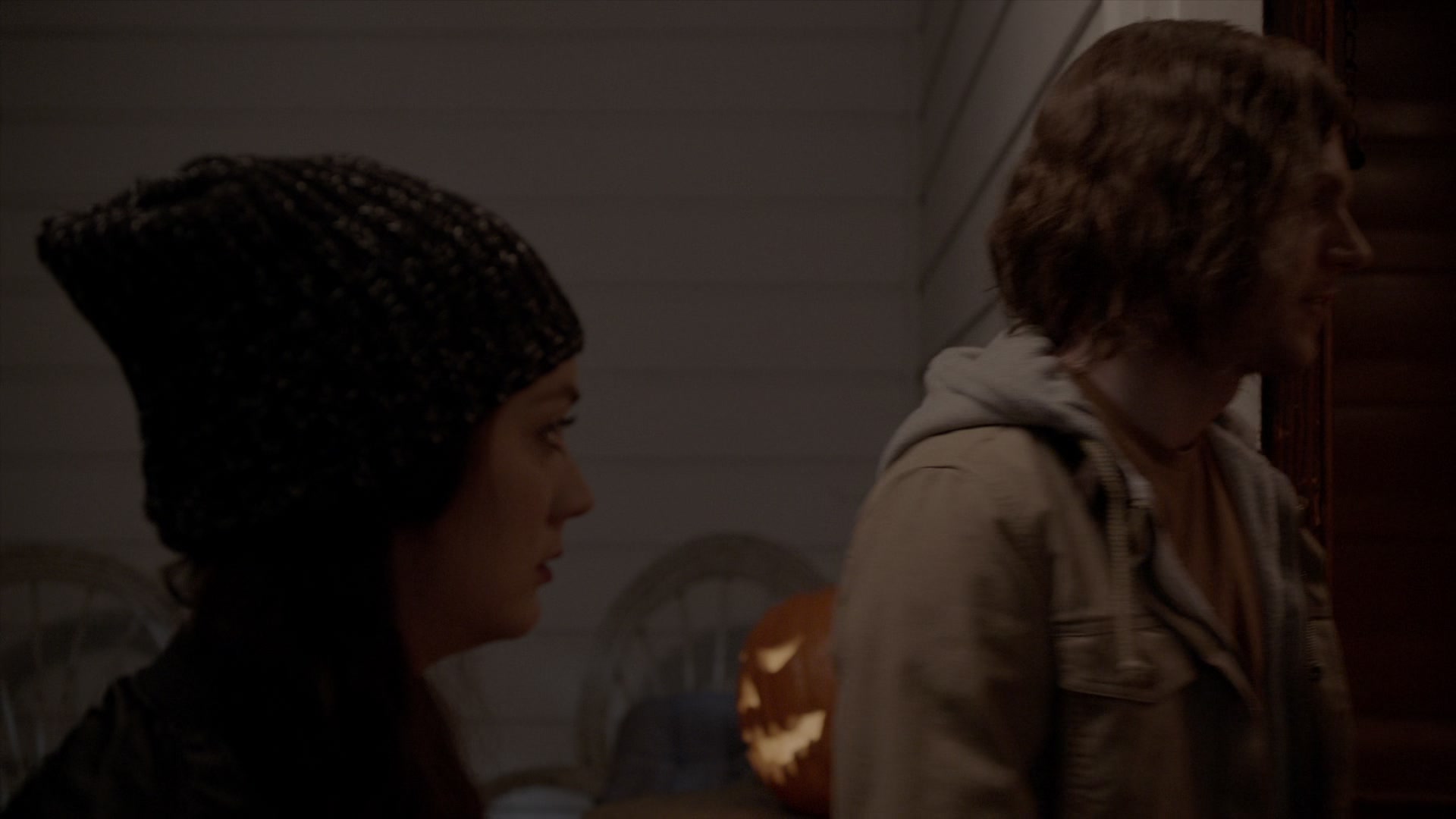American_Horror_Story_S07_E08_Winter_ofOur_Discontent_1080p2CBluRay_001268.jpg