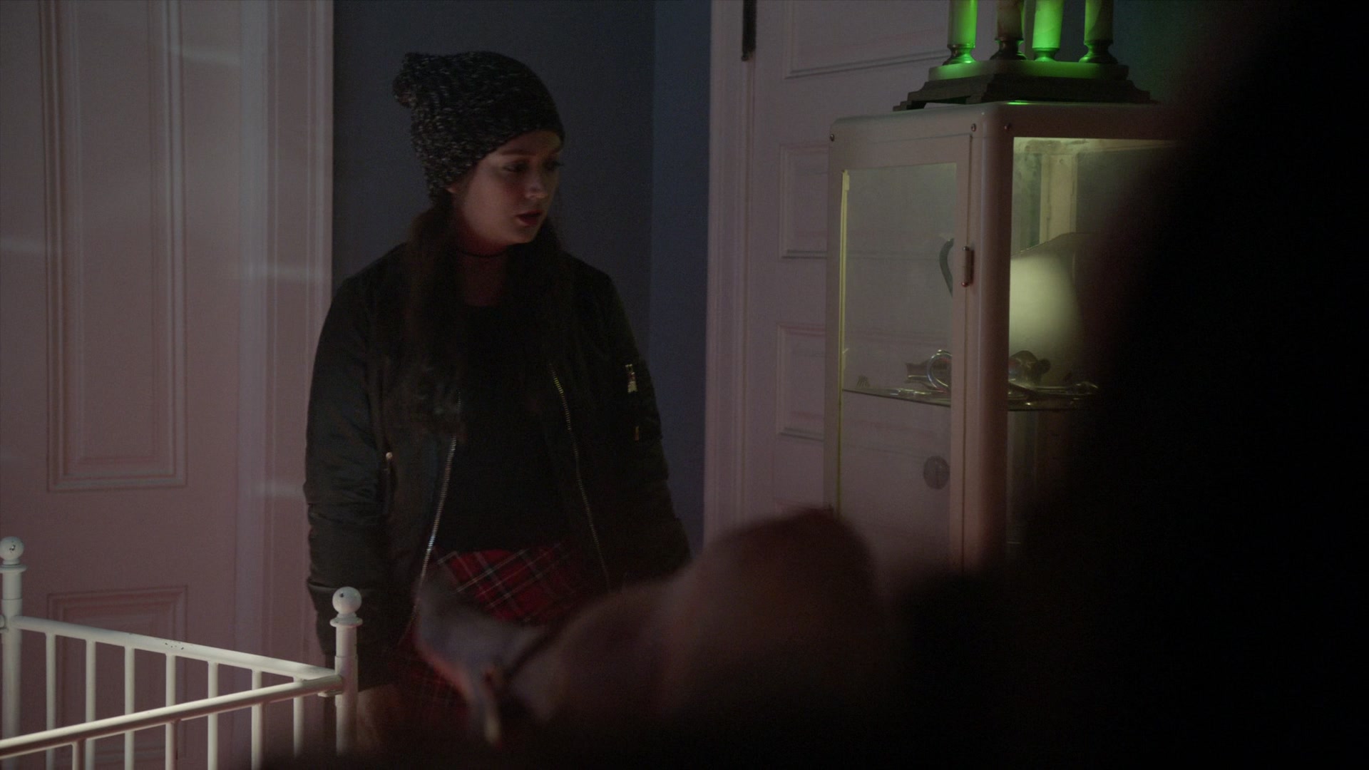 American_Horror_Story_S07_E08_Winter_ofOur_Discontent_1080p2CBluRay_001397.jpg