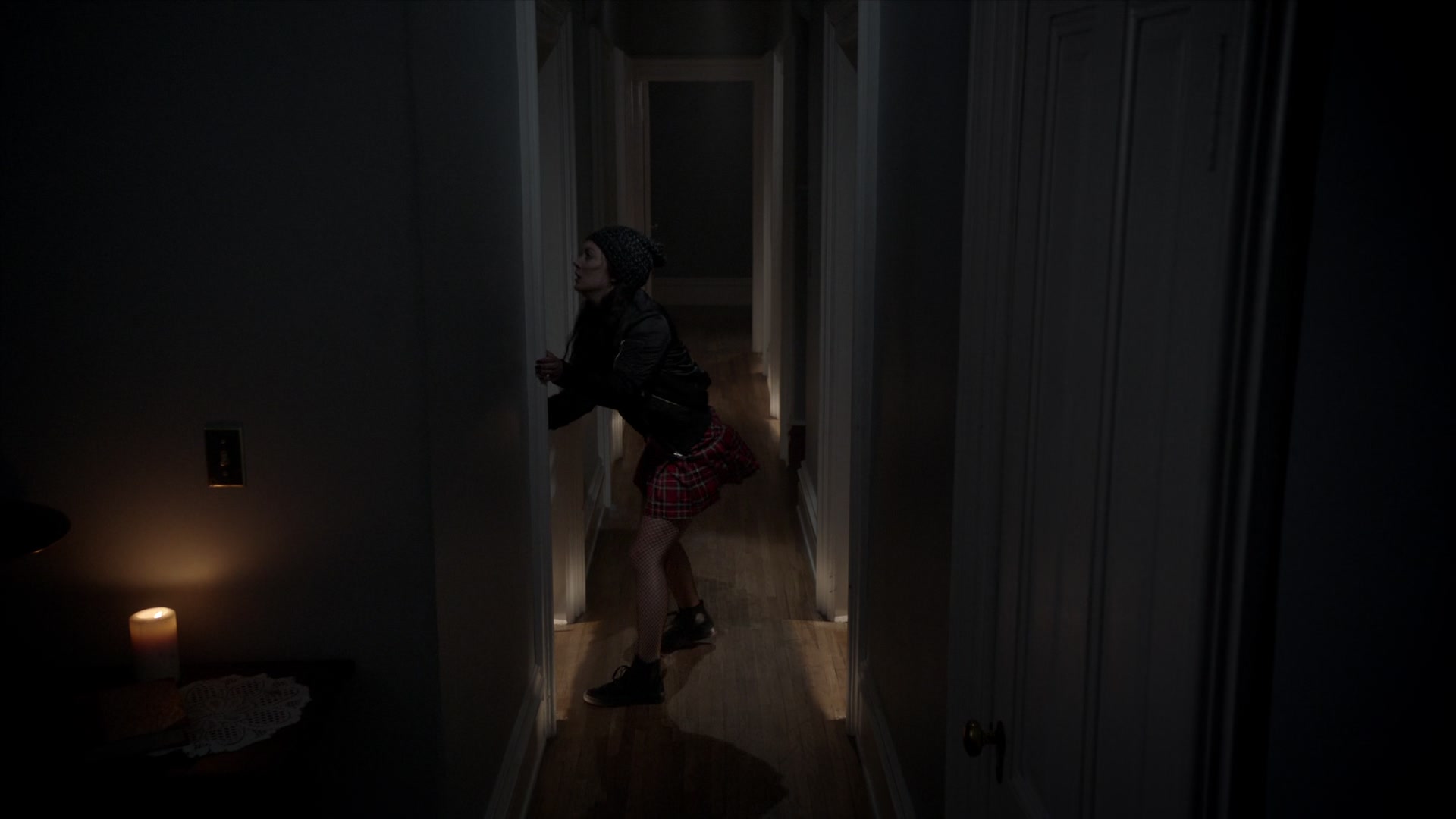 American_Horror_Story_S07_E08_Winter_ofOur_Discontent_1080p2CBluRay_001894.jpg