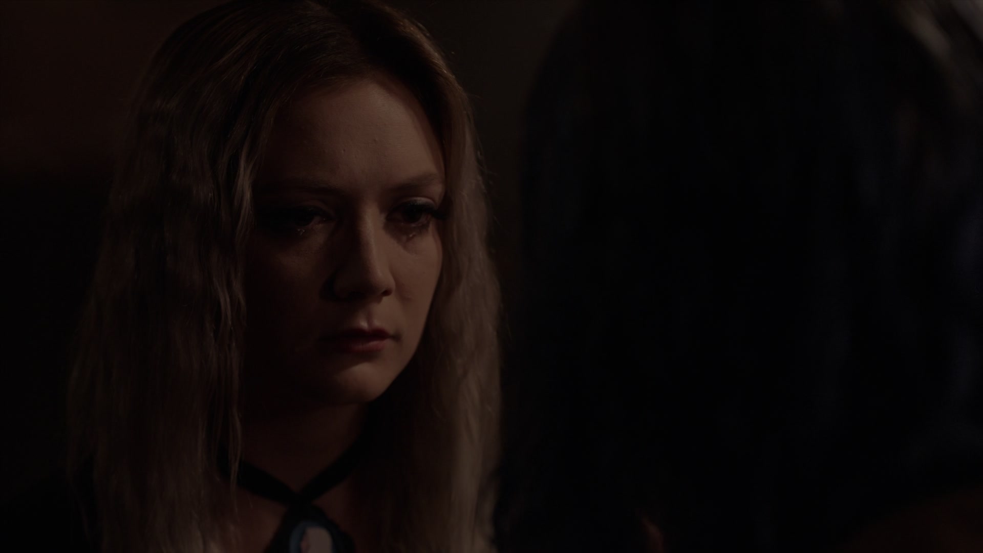 American_Horror_Story_S07_E08_Winter_ofOur_Discontent_1080p2CBluRay_002537.jpg