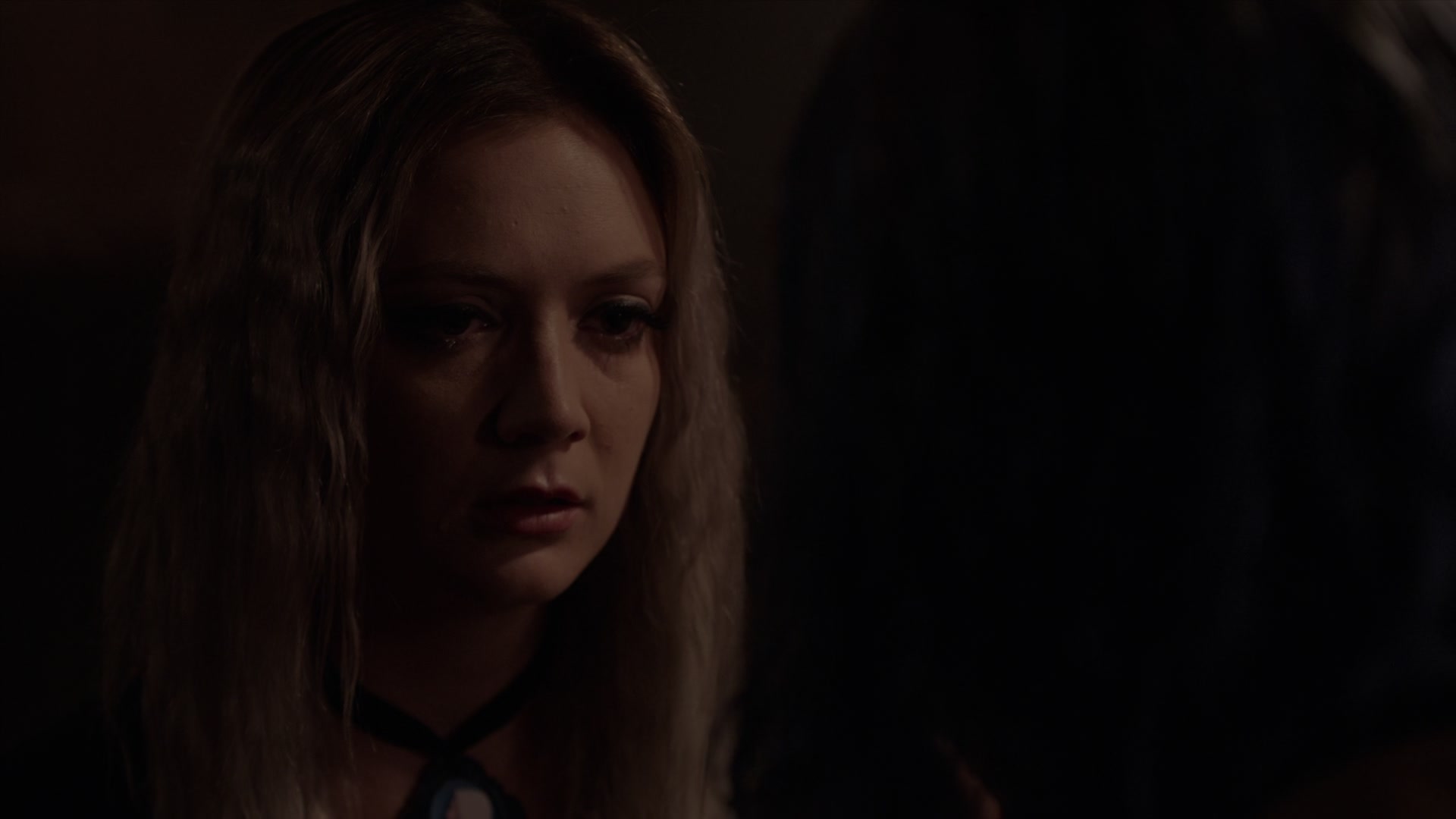 American_Horror_Story_S07_E08_Winter_ofOur_Discontent_1080p2CBluRay_002543.jpg