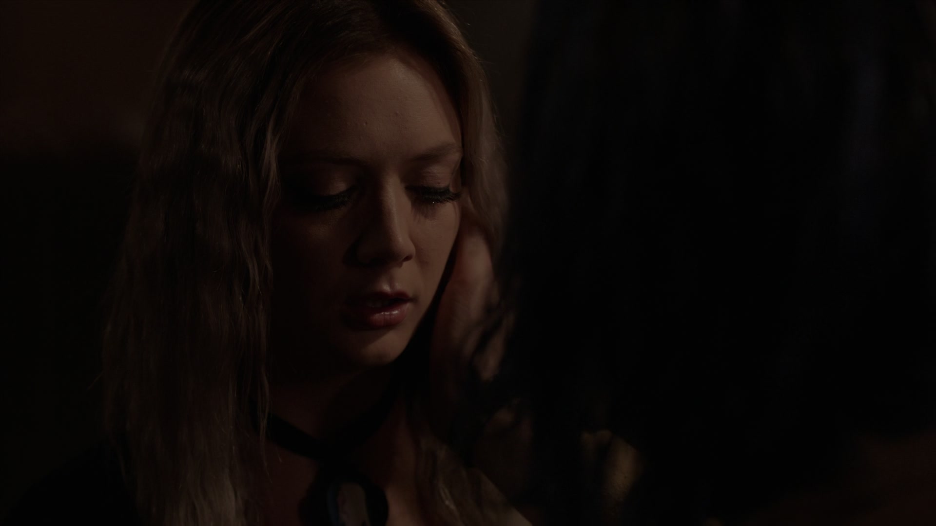 American_Horror_Story_S07_E08_Winter_ofOur_Discontent_1080p2CBluRay_002620.jpg