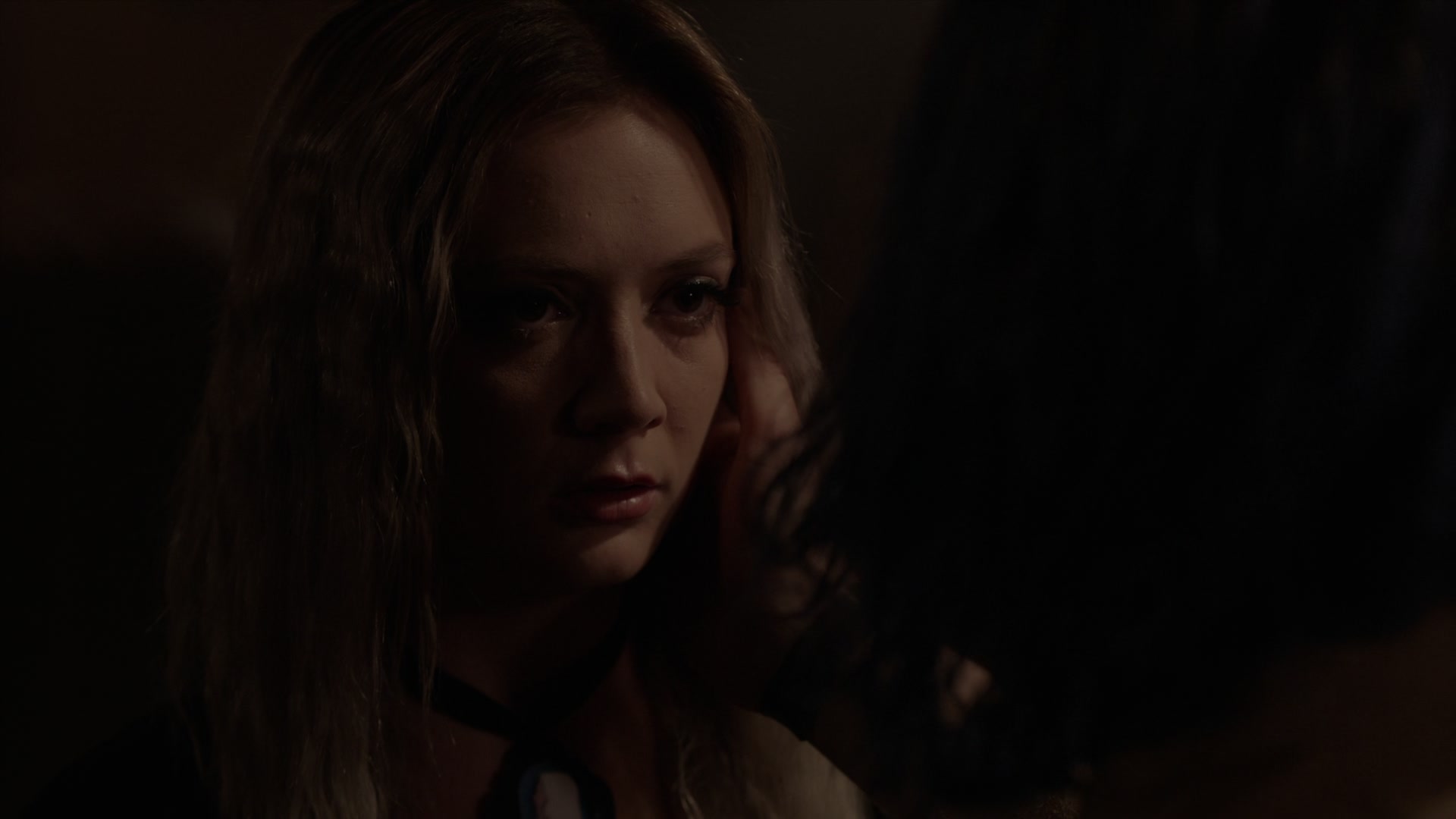 American_Horror_Story_S07_E08_Winter_ofOur_Discontent_1080p2CBluRay_002628.jpg