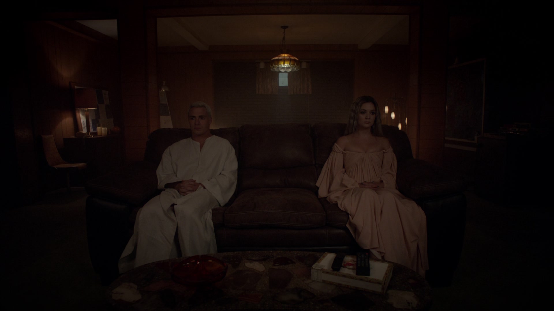 American_Horror_Story_S07_E08_Winter_ofOur_Discontent_1080p2CBluRay_003055.jpg American_Horror_Story_S07_E08_Winter_ofOur_Discontent_1080p2CBluRay_003055.jpg