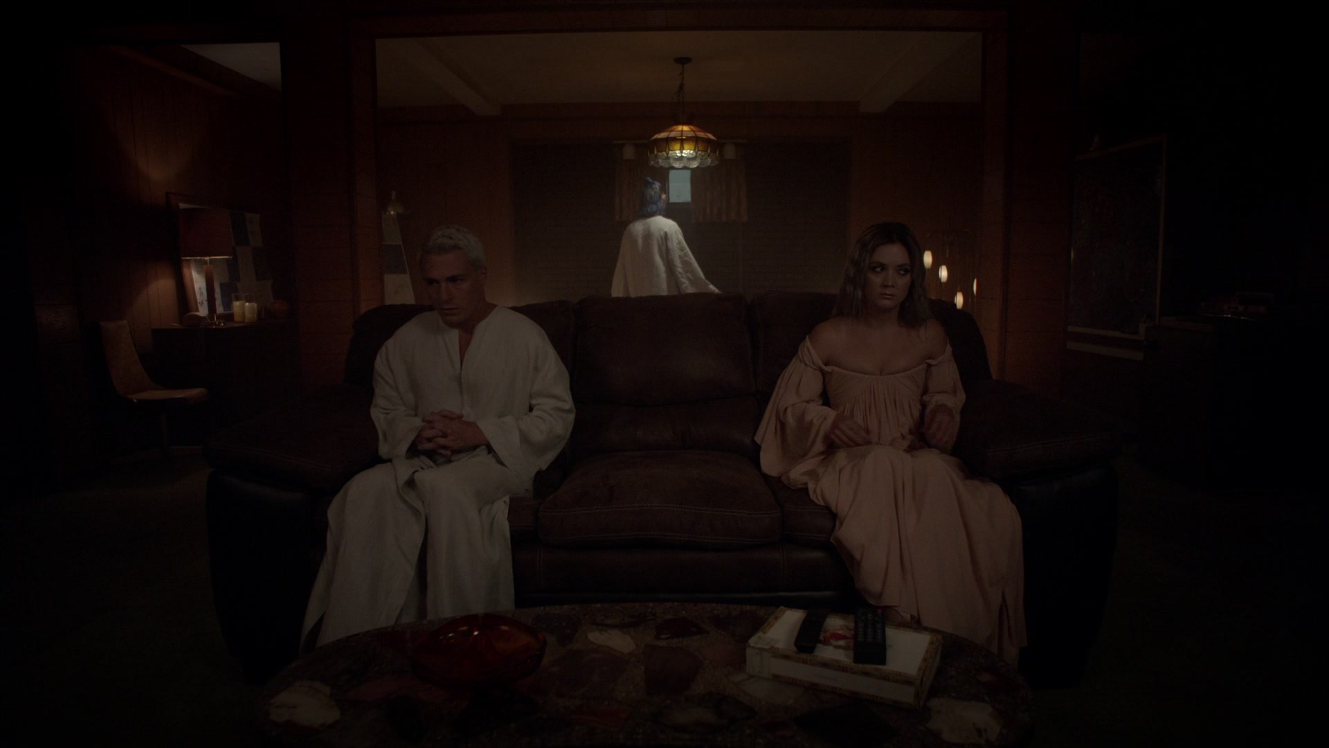 American_Horror_Story_S07_E08_Winter_ofOur_Discontent_1080p2CBluRay_003099.jpg