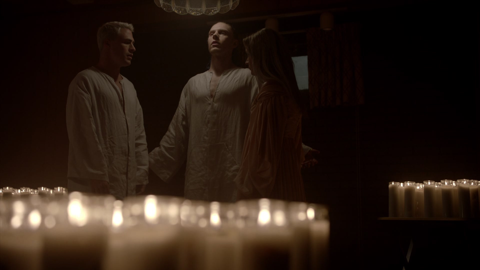 American_Horror_Story_S07_E08_Winter_ofOur_Discontent_1080p2CBluRay_003148.jpg