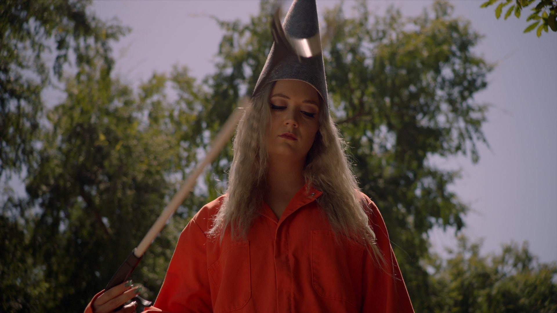 American_Horror_Story_S07_E08_Winter_ofOur_Discontent_1080p2CBluRay_004139.jpg