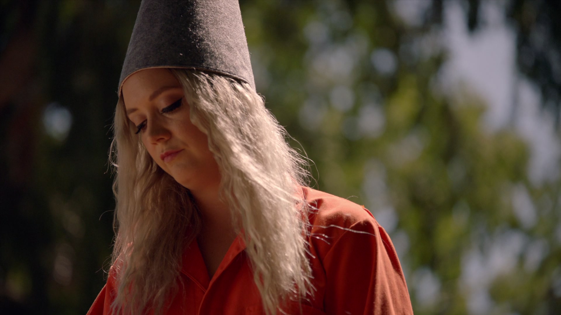American_Horror_Story_S07_E08_Winter_ofOur_Discontent_1080p2CBluRay_004142.jpg
