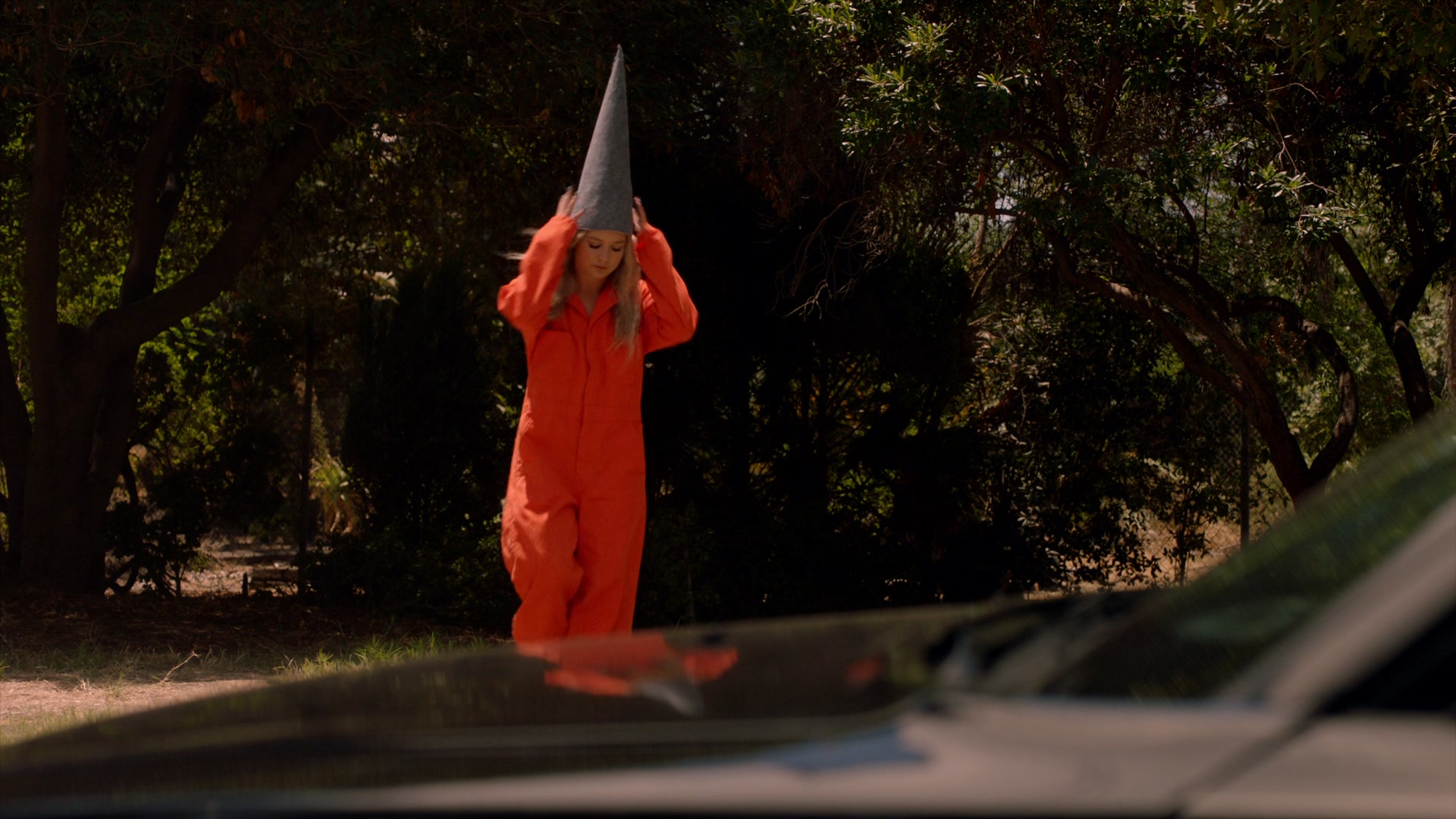 American_Horror_Story_S07_E08_Winter_ofOur_Discontent_1080p2CBluRay_004177.jpg