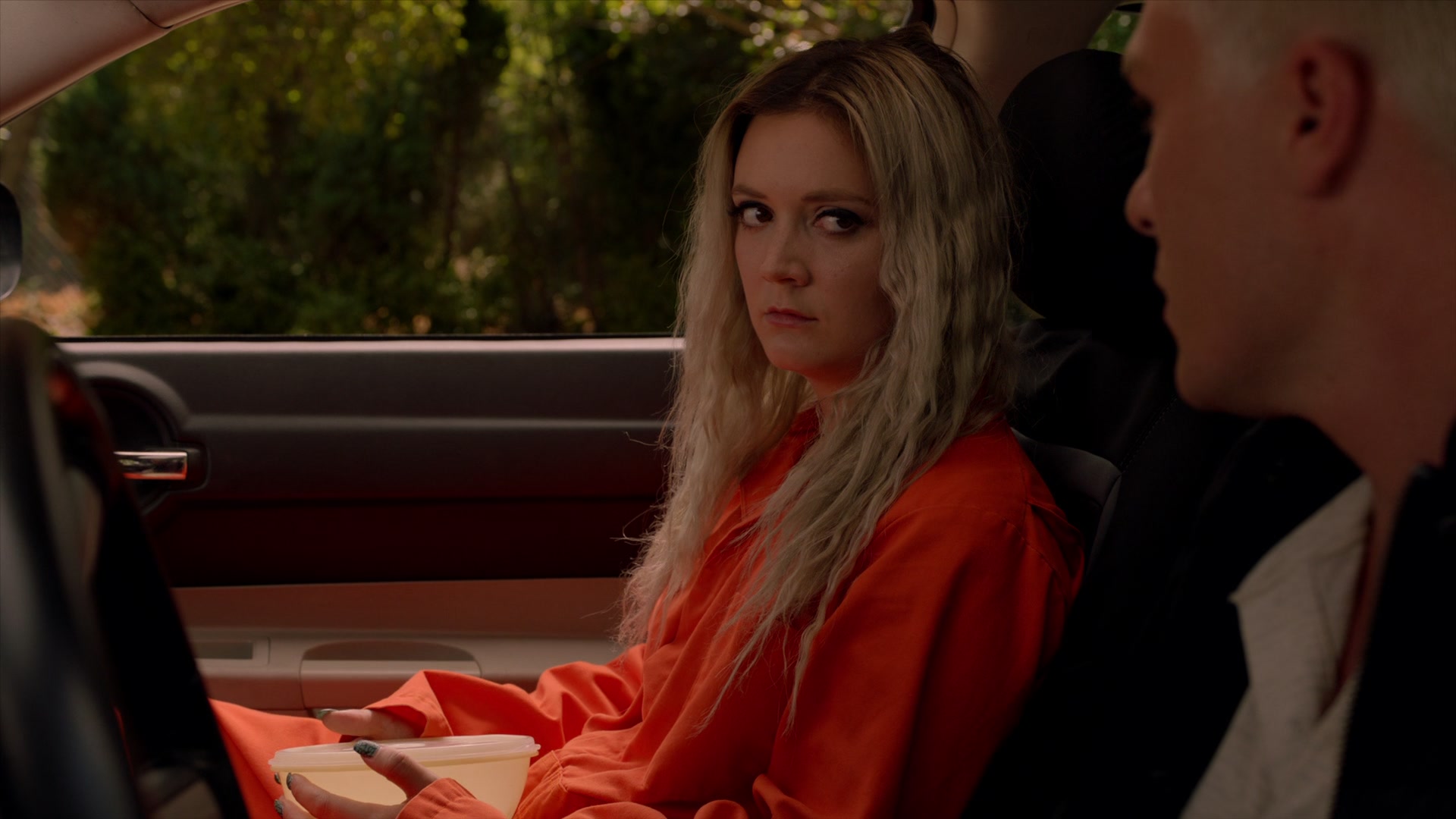 American_Horror_Story_S07_E08_Winter_ofOur_Discontent_1080p2CBluRay_004230.jpg