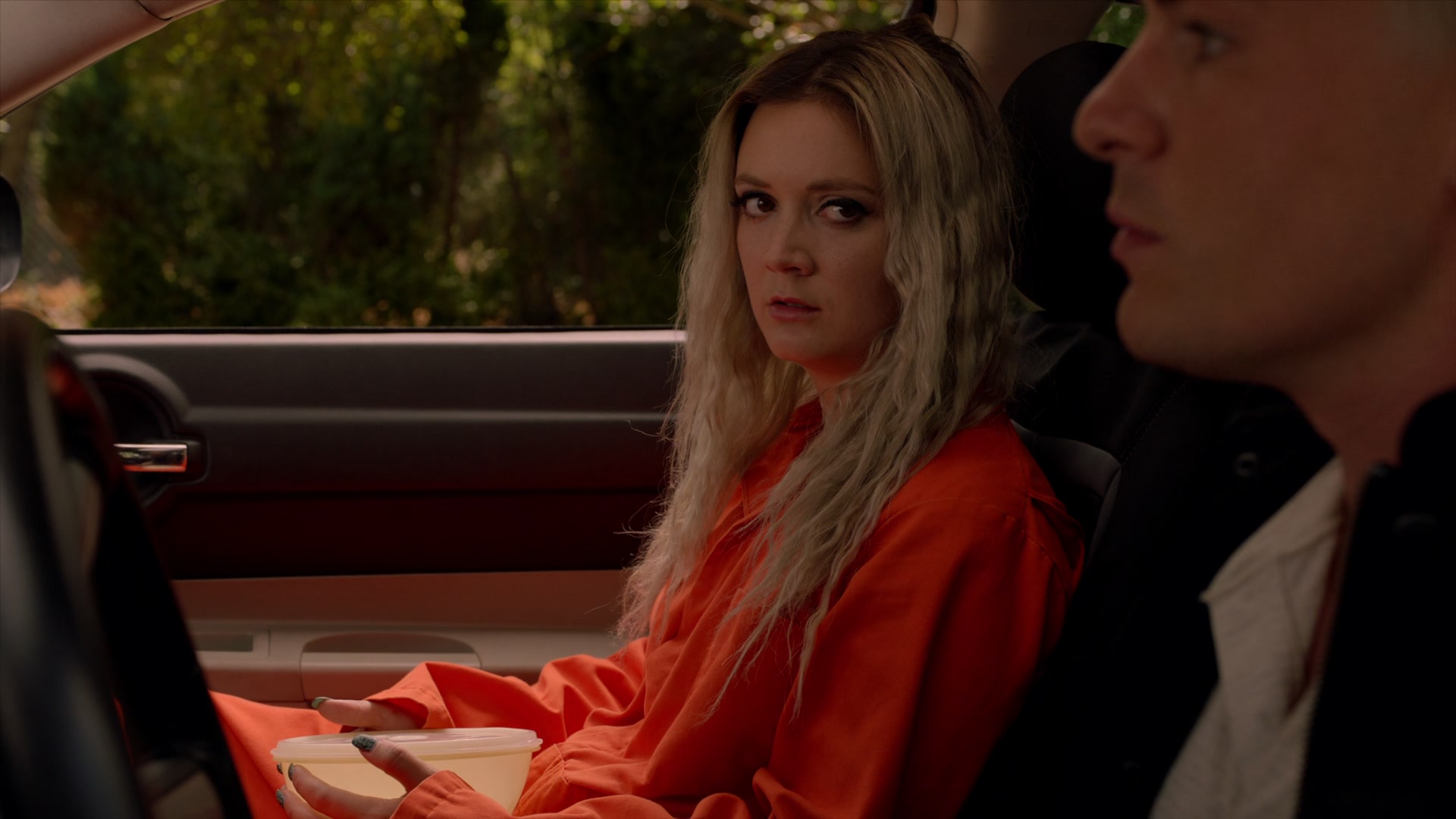 American_Horror_Story_S07_E08_Winter_ofOur_Discontent_1080p2CBluRay_004235.jpg