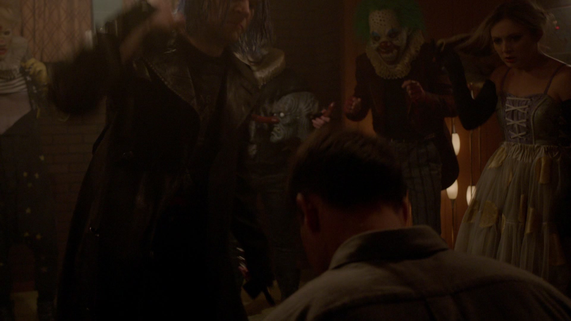 American_Horror_Story_S07_E08_Winter_ofOur_Discontent_1080p2CBluRay_005459.jpg
