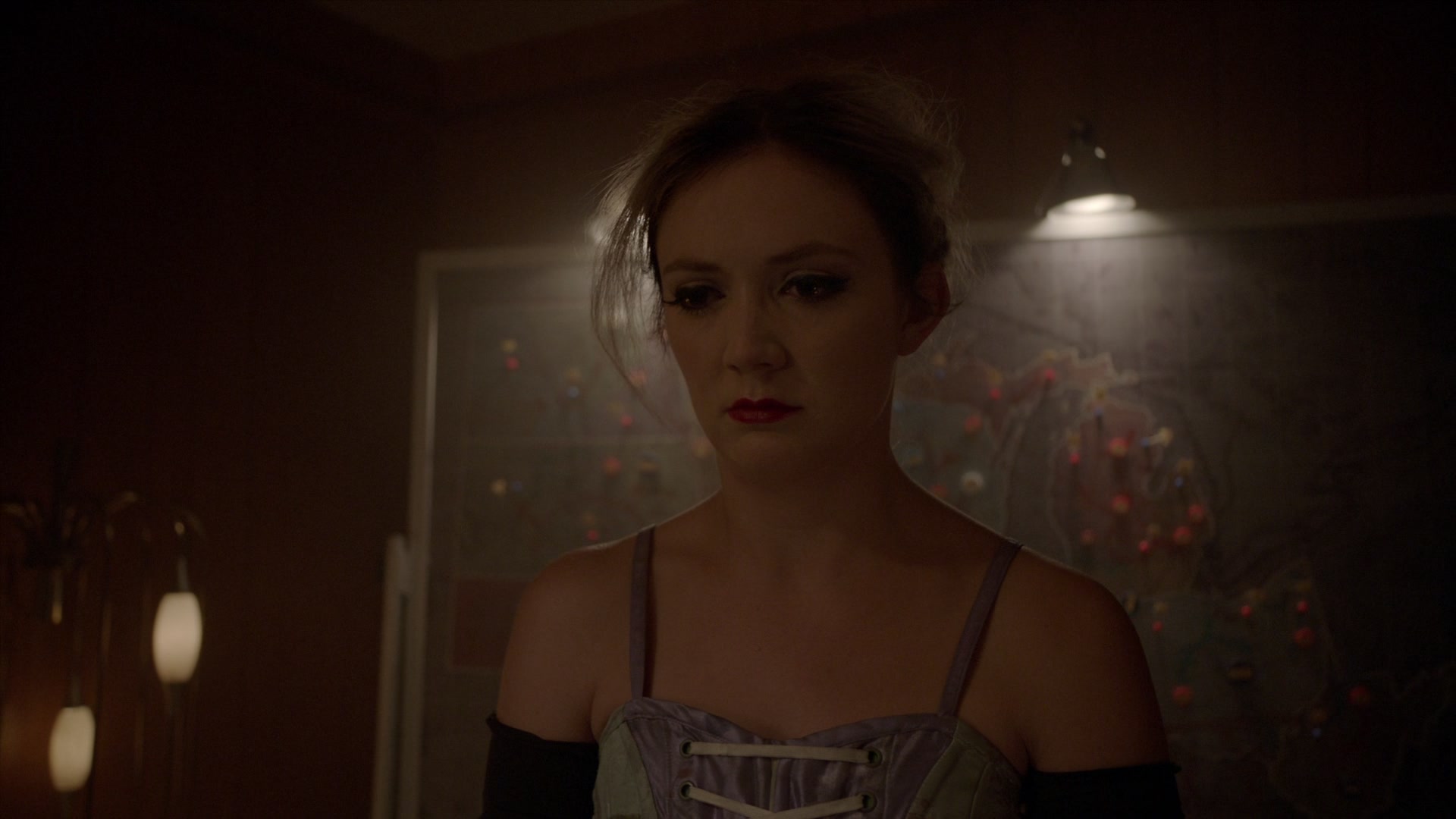 American_Horror_Story_S07_E08_Winter_ofOur_Discontent_1080p2CBluRay_005772.jpg