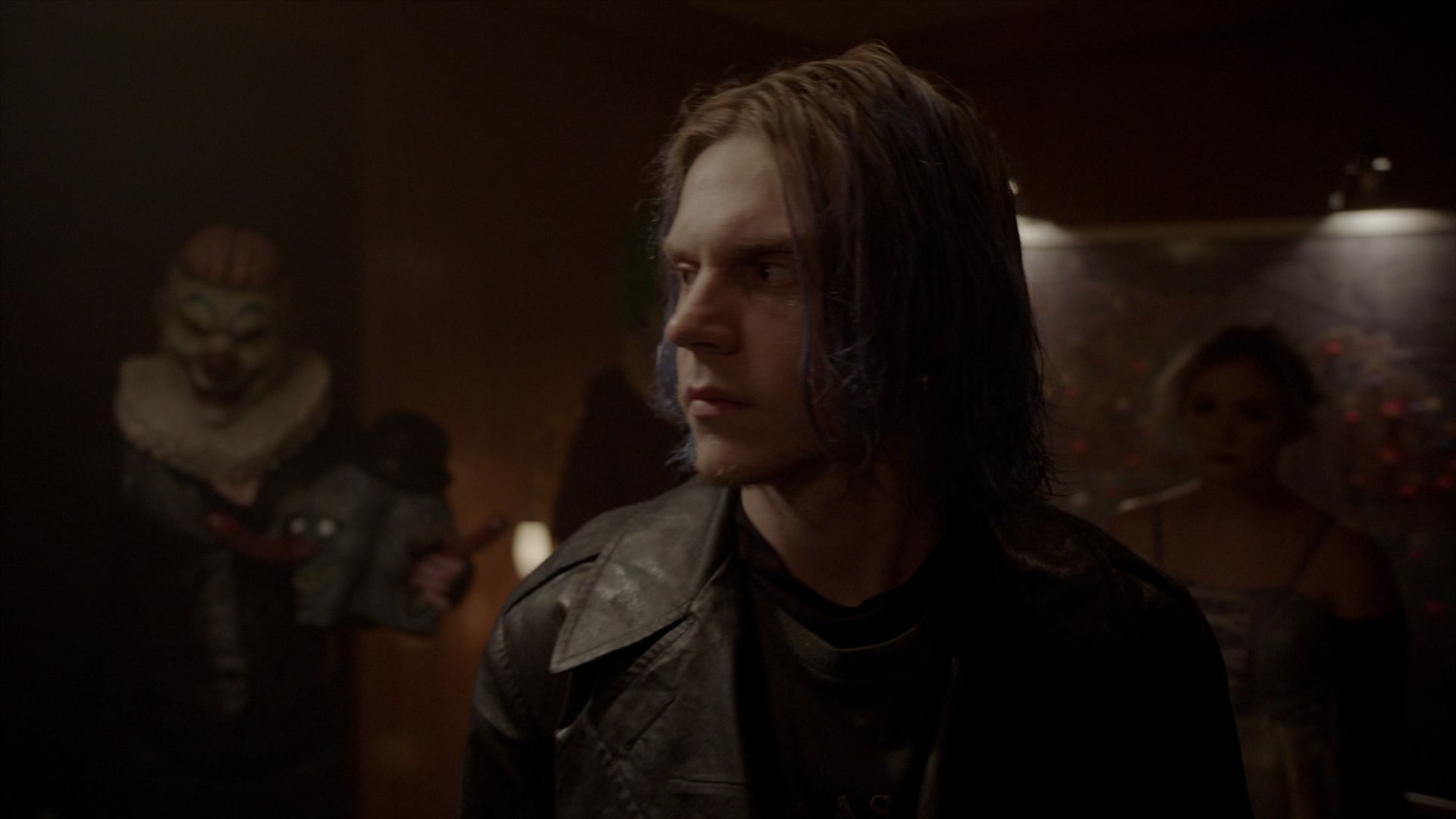 American_Horror_Story_S07_E08_Winter_ofOur_Discontent_1080p2CBluRay_005862.jpg