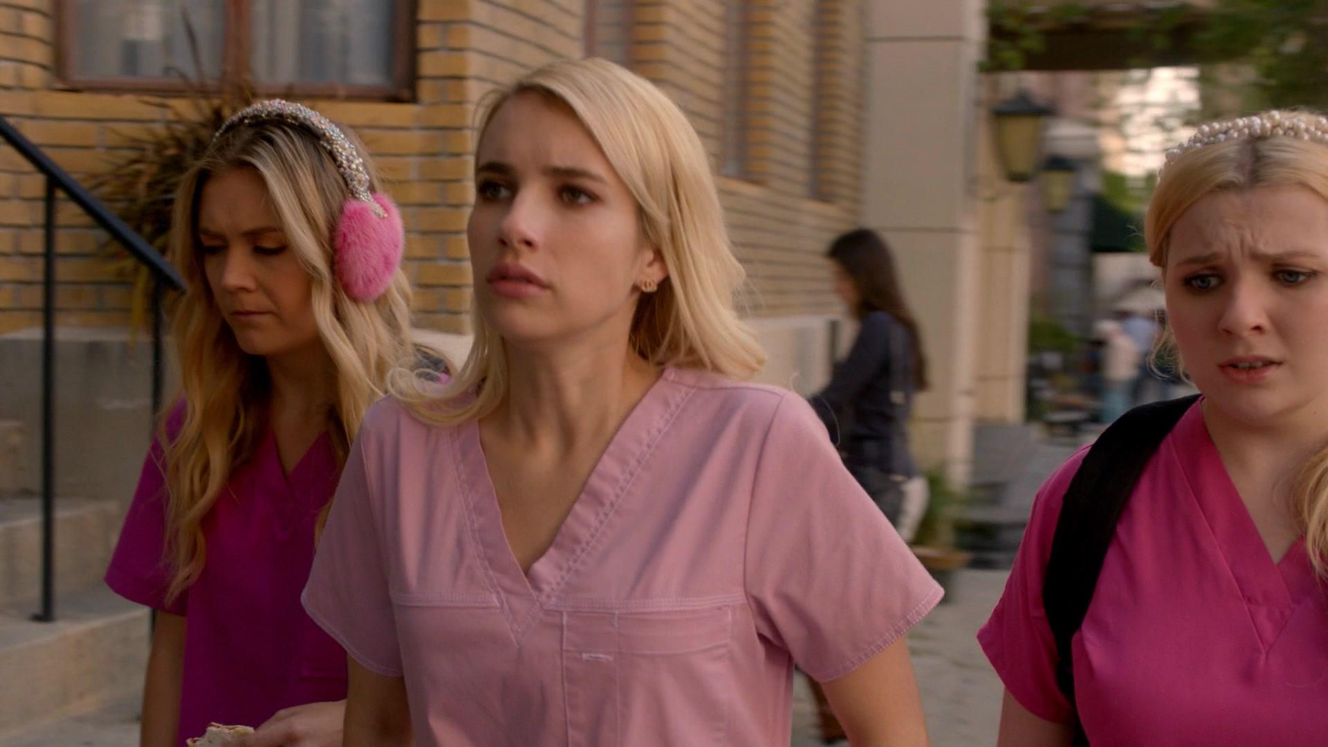 Scream_Queens_2015_S02E01_1080p_002462.jpg